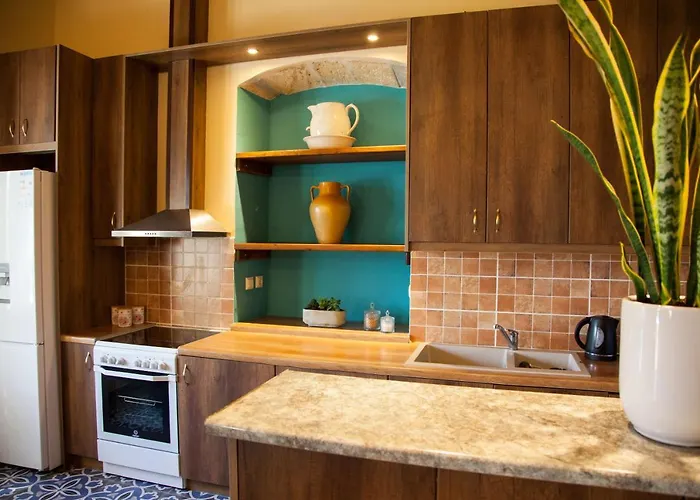 Maria Kefalonia * Metaxata